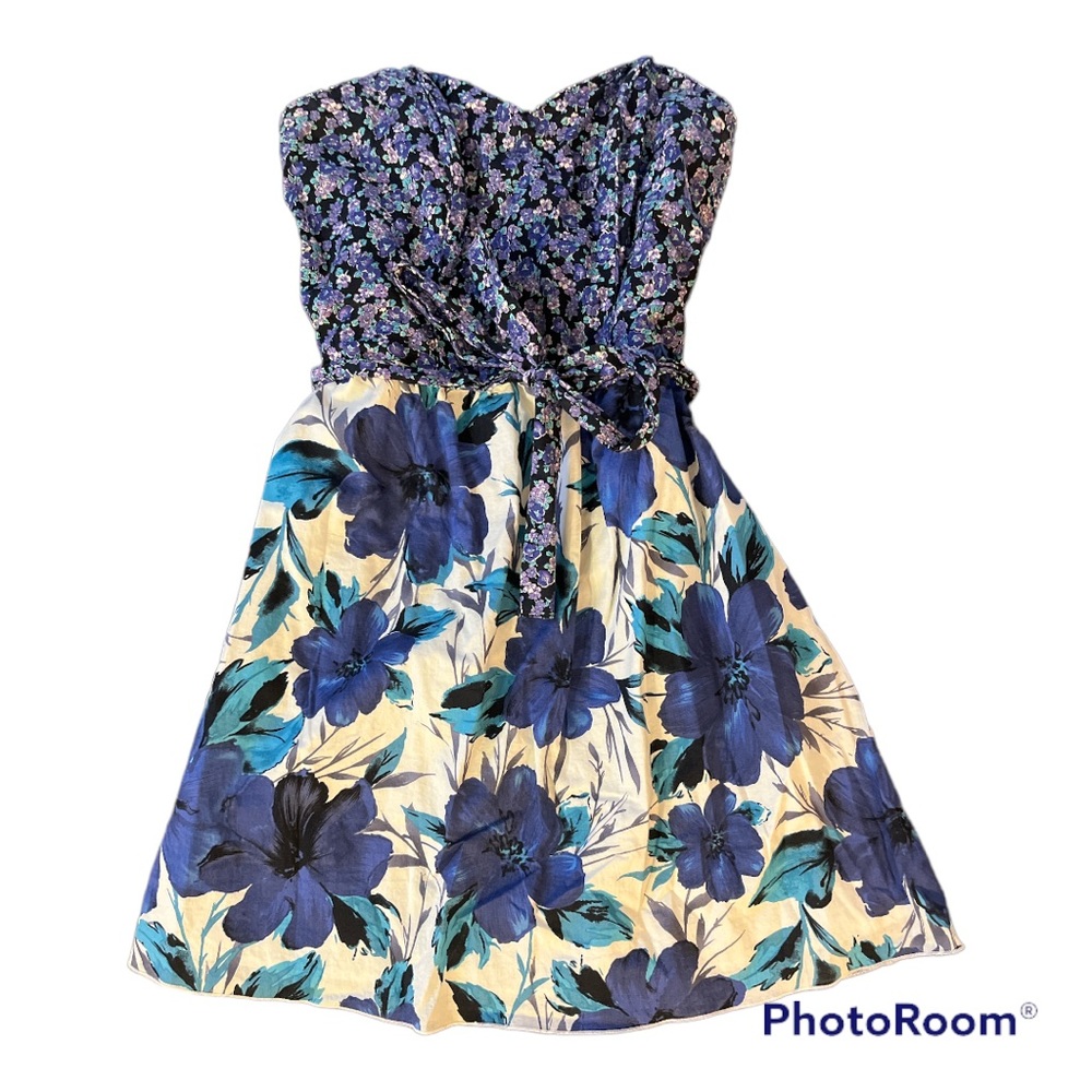 Strapless floral sundress